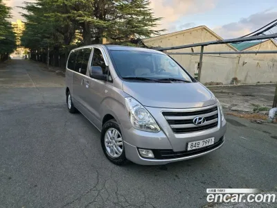 2017 Hyundai Starex 5-Seater VAN, фото 1, лот 10191211