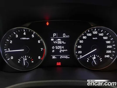 2017 Hyundai AVANTE 1.6 GDI Smart, фото 4, лот 10092054