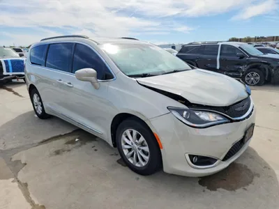 2017 CHRYSLER PACIFICA TOURING L, фото 4, лот 10864079