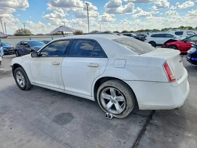 2014 CHRYSLER 300C, фото 2, лот 10868918