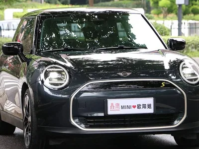 2024 MINI Electric MINI COOPER 452km COOPER SE Artist, фото 3, лот 11168782