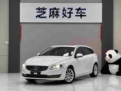 2015 Volvo V60 T5 Momentum, фото 1, лот 10334495