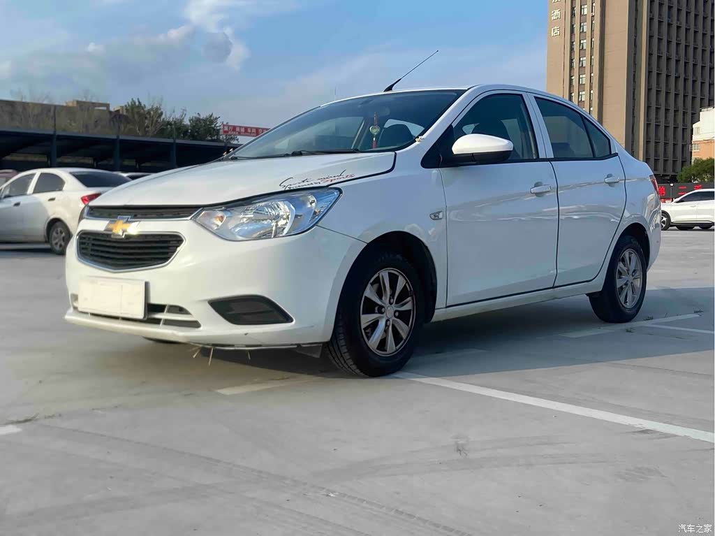 2015 Chevrolet Sail 3 1.3L AMT Ideal Edition, фото 1, лот 11097720