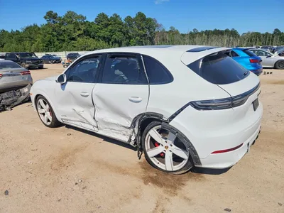2022 PORSCHE CAYENNE GTS, фото 2, лот 10877511