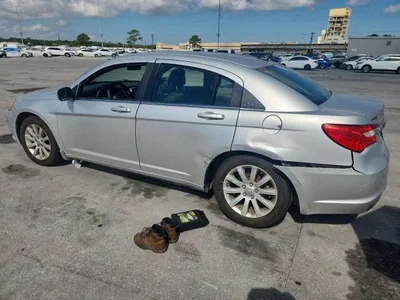 2011 CHRYSLER 200 TOURING, фото 2, лот 10869308