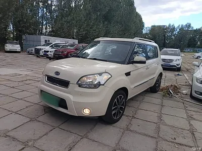 2013 Kia Soul 1.6L AT Premium, фото 1, лот 11518654