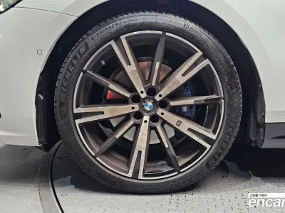 2026 BMW 5-Series 530i xDrive M Sport, фото 4, лот 10192446