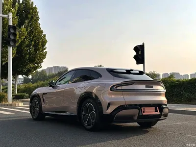 2025 Xiaomi Auto Xiaomi YU7 Extended Range AWD Pro, фото 4, лот 11249027