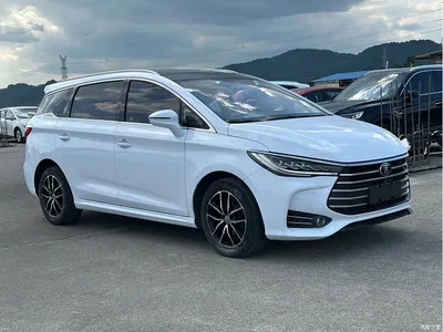 2017 BYD Song MAX 1.5T Auto Smart Connect Premium 7-seater, фото 3, лот 10257019