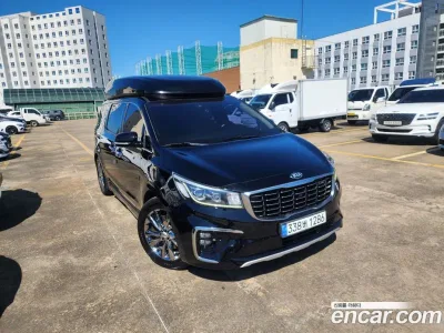 2019 Kia Canival 9-Seater Hi-Limousine, фото 1, лот 10404092