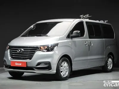 2020 Hyundai Starex Van 5-Seater, фото 1, лот 11481092