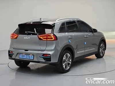 2022 Kia Niro Noblesse, фото 3, лот 10081267