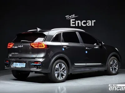 2022 Kia Niro Noblesse, фото 2, лот 10230819