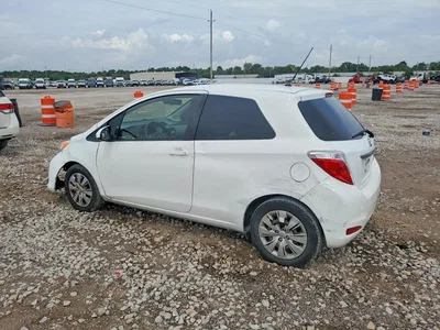 2013 TOYOTA YARIS 3-DOOR LE, фото 2, лот 10506810
