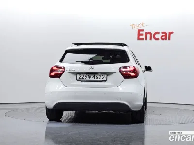 2018 Mercedes-Benz A-Class A200, фото 4, лот 10161667