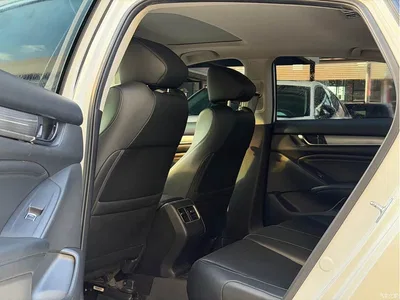 2018 Honda Accord 260TURBO Luxury Edition China VI, фото 4, лот 10428335