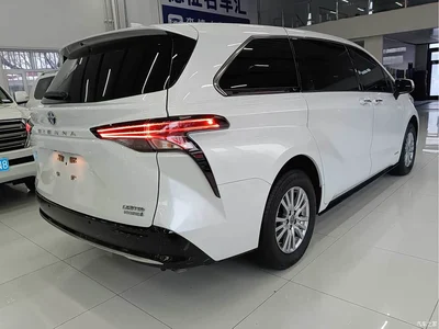 2023 Toyota Sienna 2.5L Hybrid Premium Edition, фото 4, лот 10324755