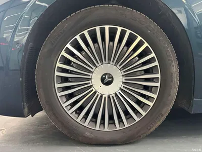 2025 Voyah Auto Voyah Dreamer PHEV AWD Flagship Qian Kun Edition, фото 2, лот 10358435