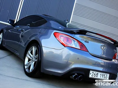 2010 Hyundai Genesis 380 GT-RW, фото 2, лот 10197157