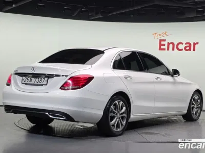 2017 Mercedes-Benz C-Class C220 d Avantgarde, фото 2, лот 10162832
