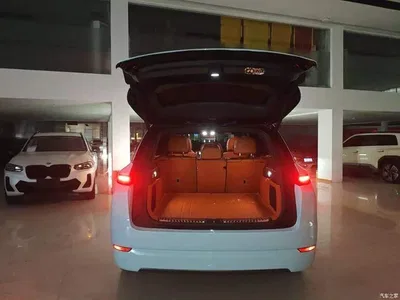 2025 Li Auto L7 Max Smart Renewal Edition, фото 2, лот 10403871