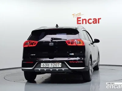 2017 Kia Niro Prestige, фото 4, лот 10077118