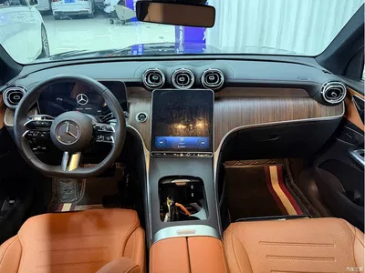 2025 Mercedes-Benz GLC 300 L 4MATIC Dynamic 5-seater, фото 3, лот 11205690