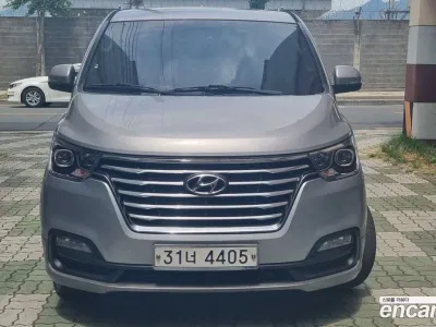 2019 Hyundai Starex Urban 9-Seater, фото 1, лот 10192311