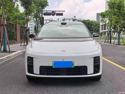 2025 Li Auto Li i8 Standard Edition, фото 2, лот 10825120