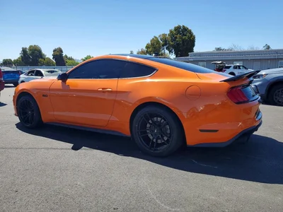 2021 FORD MUSTANG GT, фото 2, лот 10548358