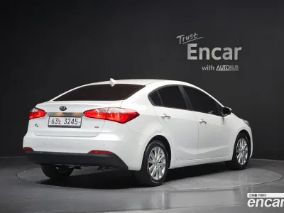 2013 Kia K3 Trendy, фото 1, лот 10041836