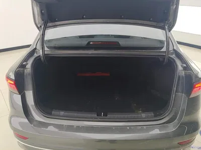 2025 Geely Emgrand 4th Gen 1.5L CVT Premium, фото 4, лот 10295472