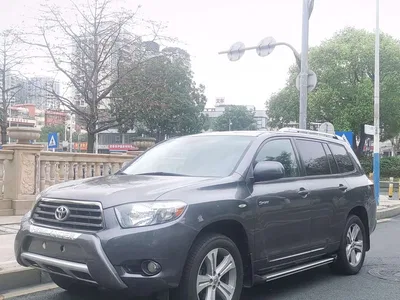 2011 Toyota Highlander 2.7L 2WD 7-seat Luxury, фото 1, лот 10294078