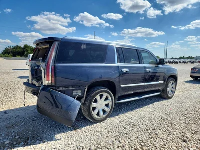 2018 CADILLAC ESCALADE ESV LUXURY, фото 3, лот 10866165