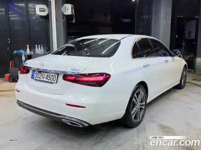 2022 Mercedes-Benz E-Class E350 4MATIC Avantgarde, фото 4, лот 10162948