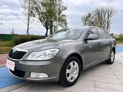 2012 Škoda Octavia 1.6L Manual Yijie Edition, фото 3, лот 10348944