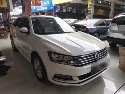 2015 Volkswagen Lavida Tour 1.6L Automatic Comfort Edition, фото 4, лот 10470592