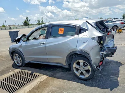 2019 HONDA HR-V LX, фото 2, лот 10694775