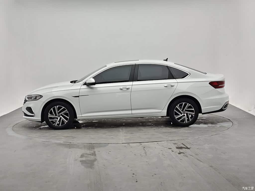 2024 Volkswagen Lavida Model 1.5L Automatic Starlight 5 Million Edition, фото 2, лот 11216533