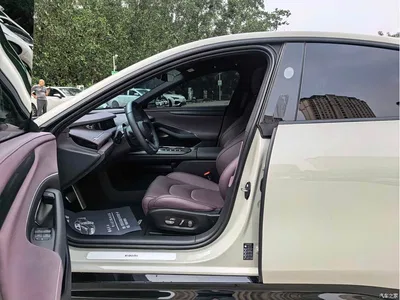 2024 Xiaomi Auto Xiaomi SU7 AWD Extended Range Advanced Smart Driving Max Edition, фото 4, лот 10453285