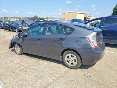 2011 TOYOTA PRIUS THREE, фото 2, лот 10524197