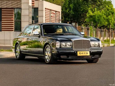 2004 Bentley Arnage Model RL 6.8, фото 3, лот 10275847