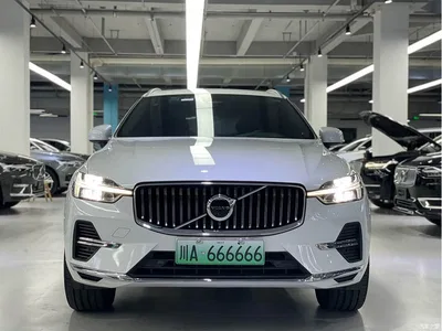 2022 Volvo XC60 Plug-in Hybrid T8 PHEV AWD Inscription Luxury, фото 2, лот 10363881