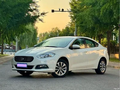 2012 Fiat Viaggio 1.4T Auto Power Edition, фото 1, лот 11171803
