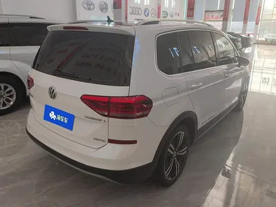 2021 Volkswagen Touran L 280TSI DSG Cross Edition 7-seater, фото 3, лот 10475352