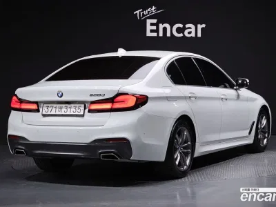 2019 BMW 5-Series 520d M Sport Package Plus, фото 1, лот 10056096