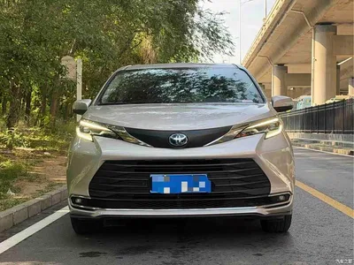 2021 Toyota Sienna 2.5L Hybrid Comfort Edition, фото 2, лот 10265671