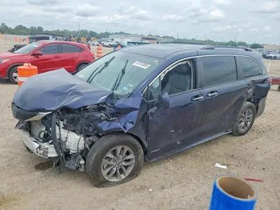 2021 TOYOTA SIENNA XLE, фото 3, лот 10508420