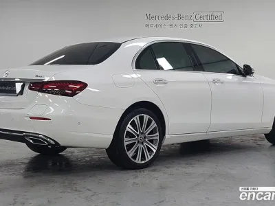 2023 Mercedes-Benz E-Class E300e 4MATIC Exclusive, фото 2, лот 10167475
