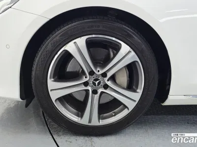 2019 Mercedes-Benz E-Class E300 Avantgarde, фото 4, лот 10046161